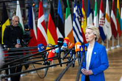 UM ANO DEPOIS DO RELATÓRIO DRAGHI: VISÕES DISTINTAS